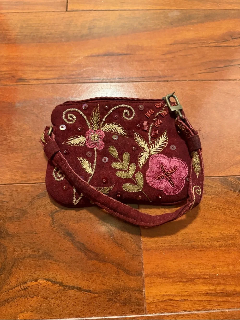 Vintage Express Small Maroon Embroidered Fabric Purse Wristlet Bag Beaded Floral